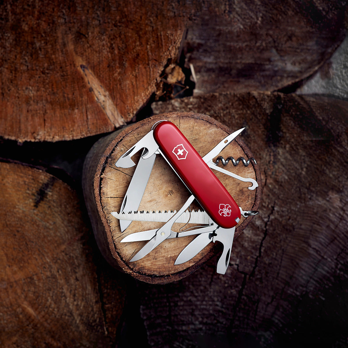 Victorinox x MCSSZ bicska